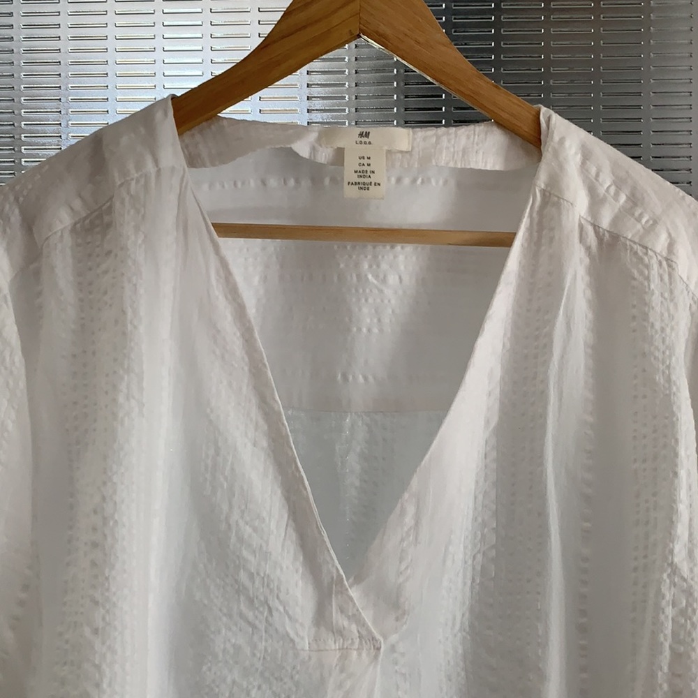 White Blouse - Picture 2 of 7